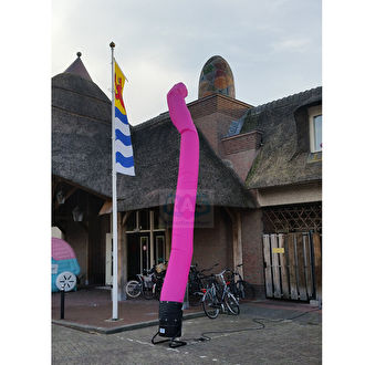 Roze skytube huren. Een skytube kunt u huren in vele kleuren. Ras Feestverhuur Bergen op Zoom.